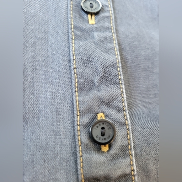 Marsh Landing Women's Tencel Chambray Button-down Shirt Grey M - Picture 5 of 7
